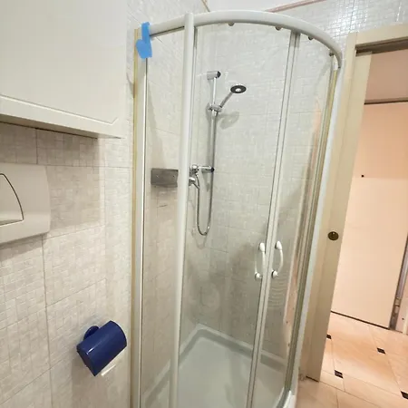 Riva Dei Fiori Apartman *